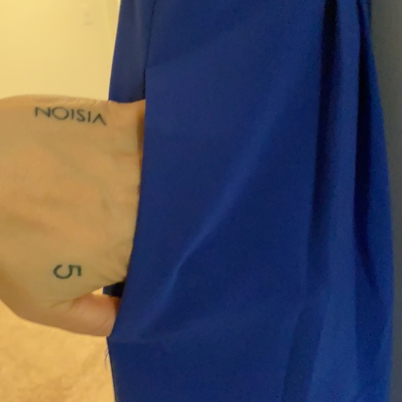 NWT GRACIA Jumpsuit with pockets and cute V detail on the back. - Picture 5 of 5